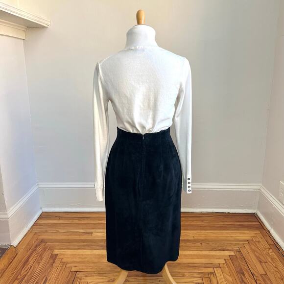 Vintage 90s Lord & Taylor 100% Silky Pig Suede Black High Waist Pencil Skirt 6 - Picture 4 of 11